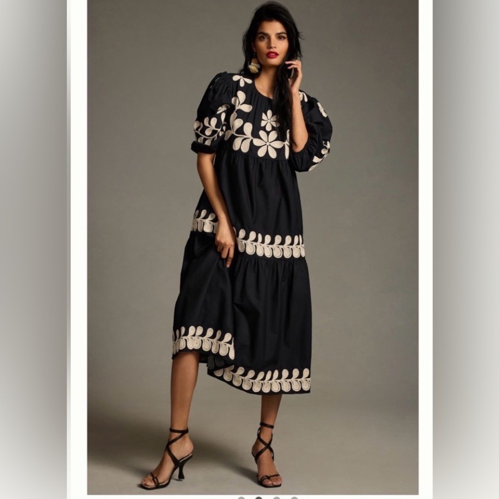 🌟🌟NWT Anthropologie Black Midi//Cream Crochet Embroidery S🌟🌟